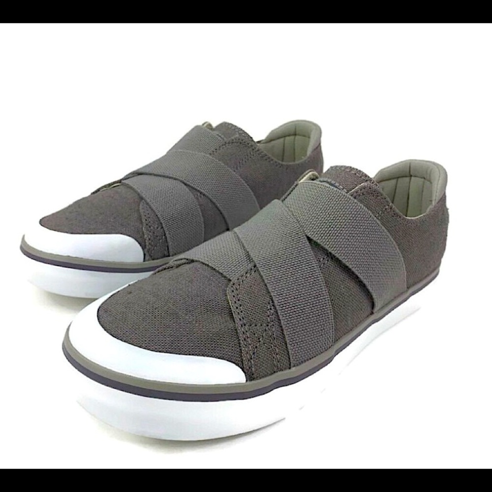 KEEN Elsa III Gore Slip On Canvas Shoe